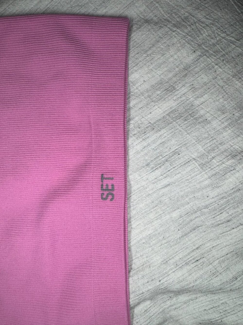 SET Active Sculptflex Ribbed V Bra - Size M - Picture 2 of 4